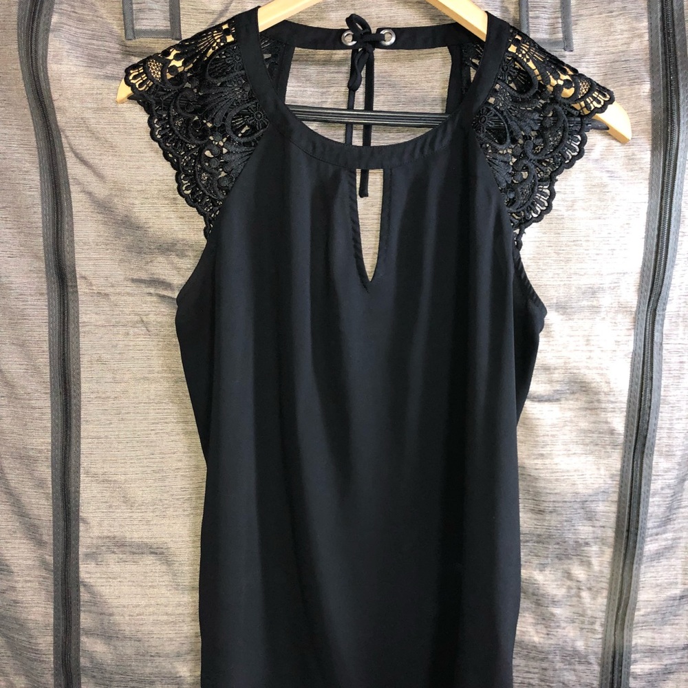 Express shirt medium